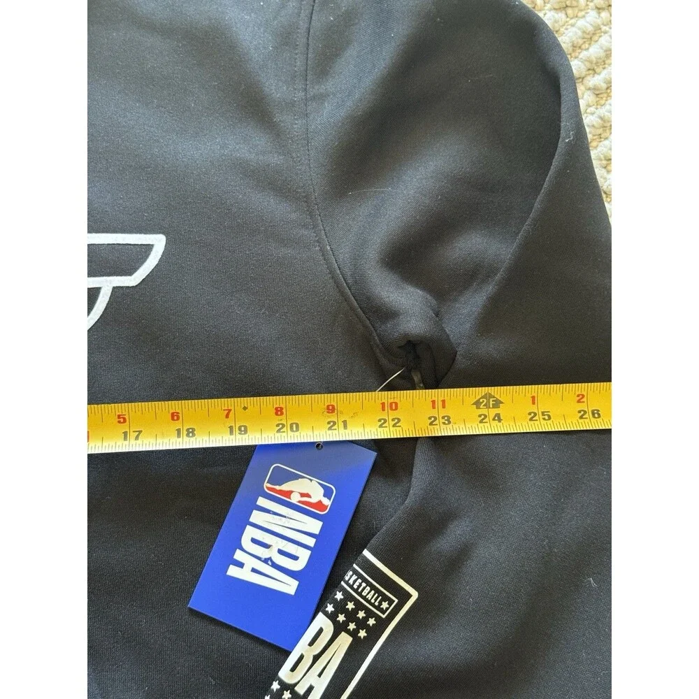 NBA Black Hooded Sweatshirt Men Size Large Hoodie